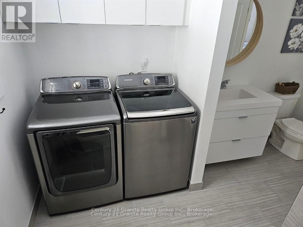 7032 County Road 121, Minden Hills, Ontario  K0M 2K0 - Photo 30 - X12437437