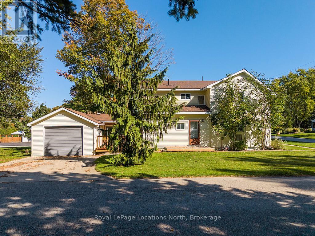 140 LOUCKS LANE, Chatsworth, Ontario