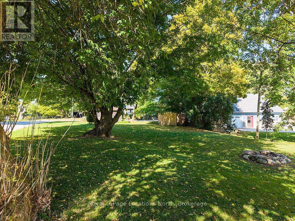 140 Loucks Lane, Chatsworth, Ontario  N0H 1G0 - Photo 21 - X12437538