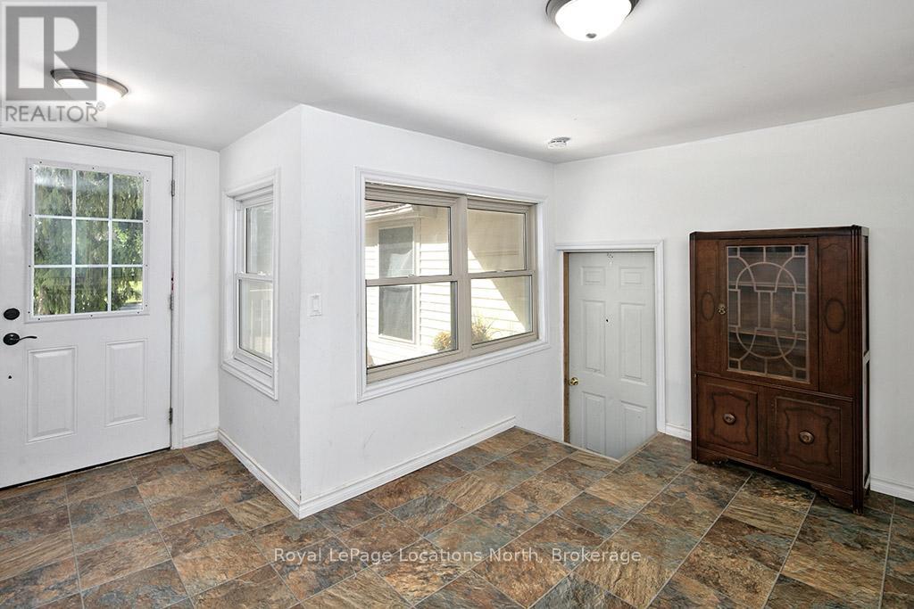 140 Loucks Lane, Chatsworth, Ontario  N0H 1G0 - Photo 5 - X12437538