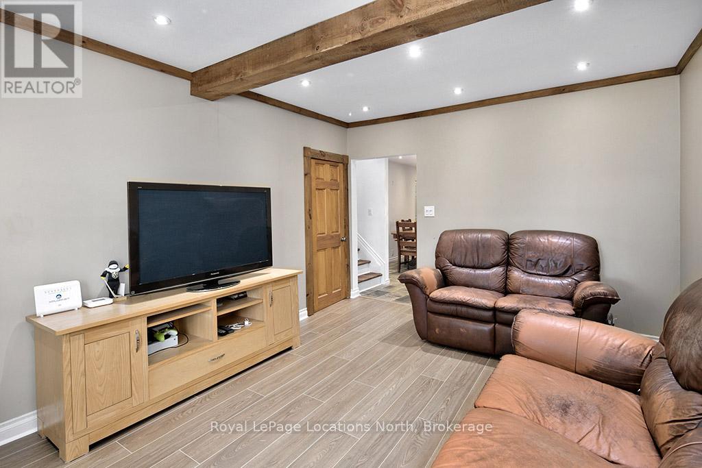 140 Loucks Lane, Chatsworth, Ontario  N0H 1G0 - Photo 9 - X12437538