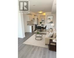 210 - 715 DAVIS DRIVE, Newmarket, Ontario