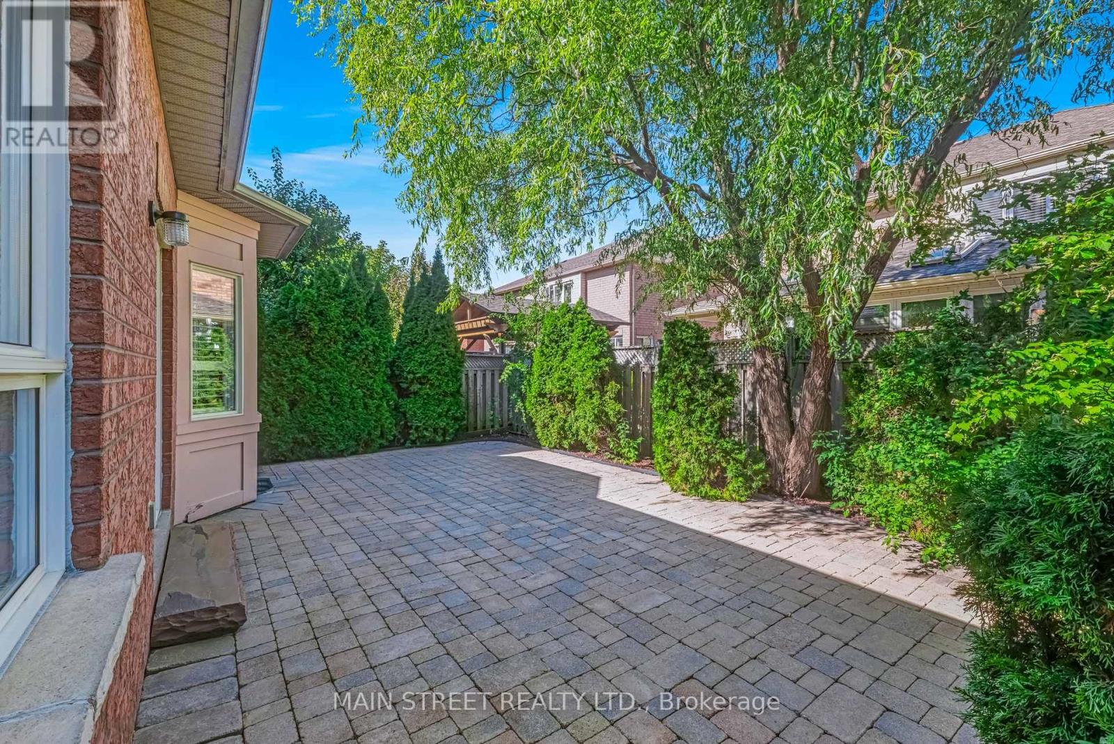 110 Tierra Avenue, Vaughan, Ontario  L6A 2Z4 - Photo 31 - N12437356