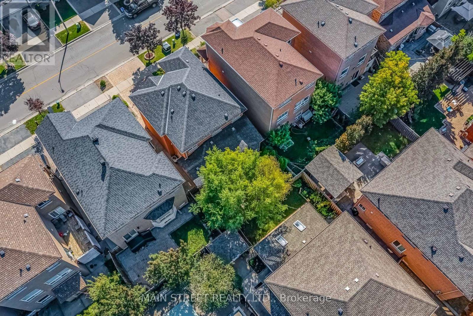 110 Tierra Avenue, Vaughan, Ontario  L6A 2Z4 - Photo 33 - N12437356