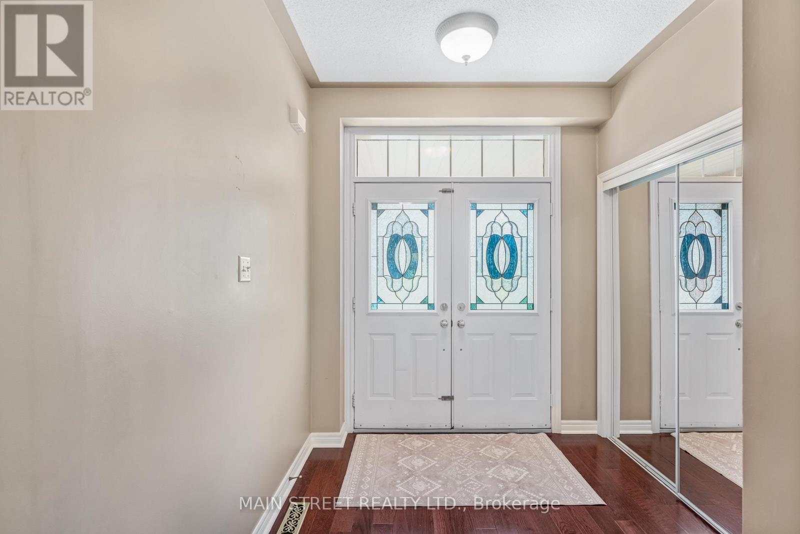 110 Tierra Avenue, Vaughan, Ontario  L6A 2Z4 - Photo 5 - N12437356