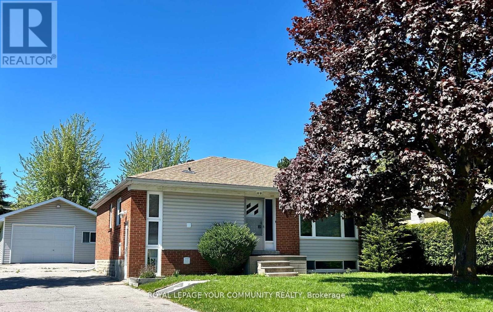 139 QUEEN STREET, Newmarket, Ontario