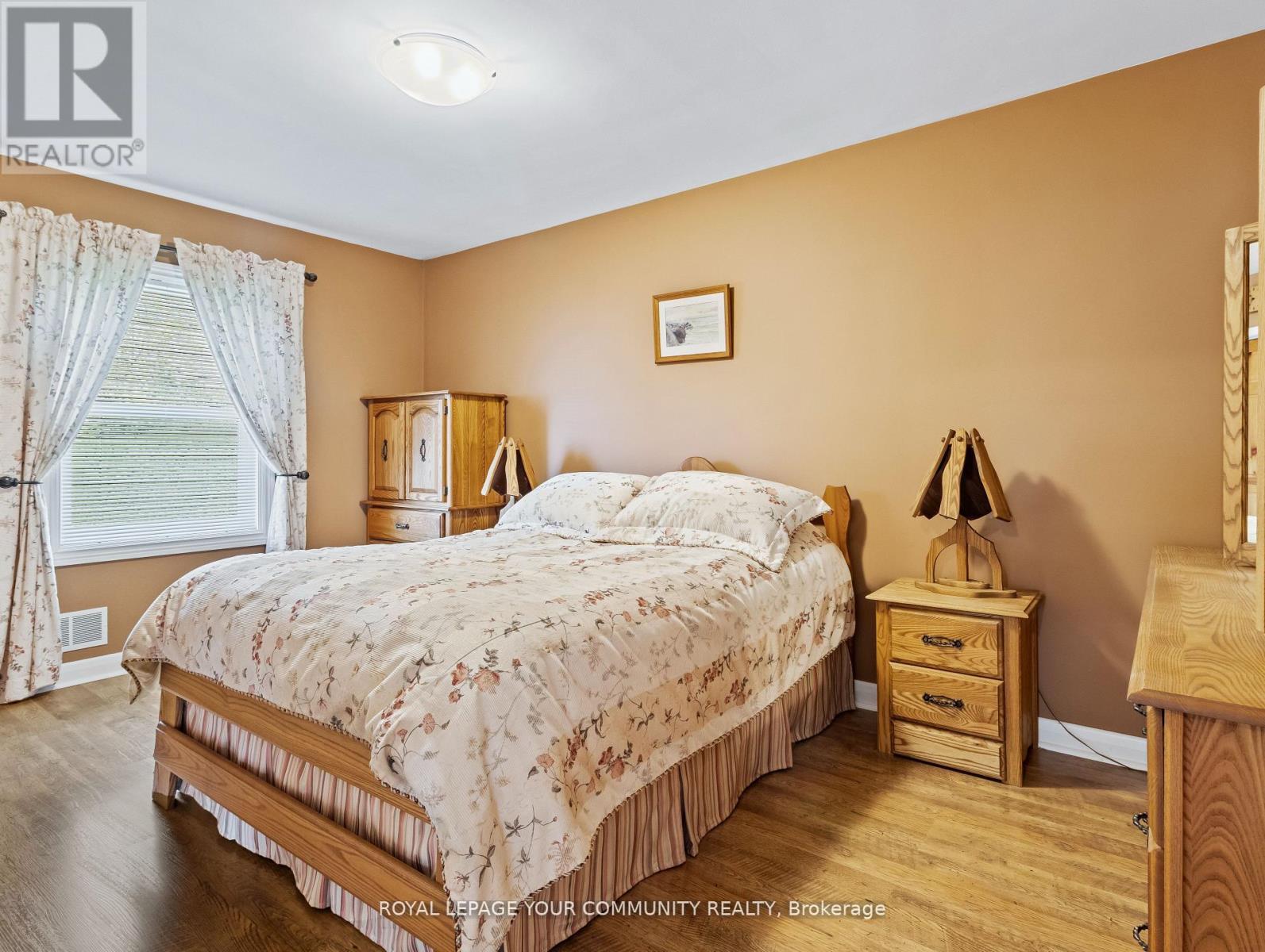 139 Queen Street, Newmarket, Ontario  L3Y 2E9 - Photo 14 - N12437358