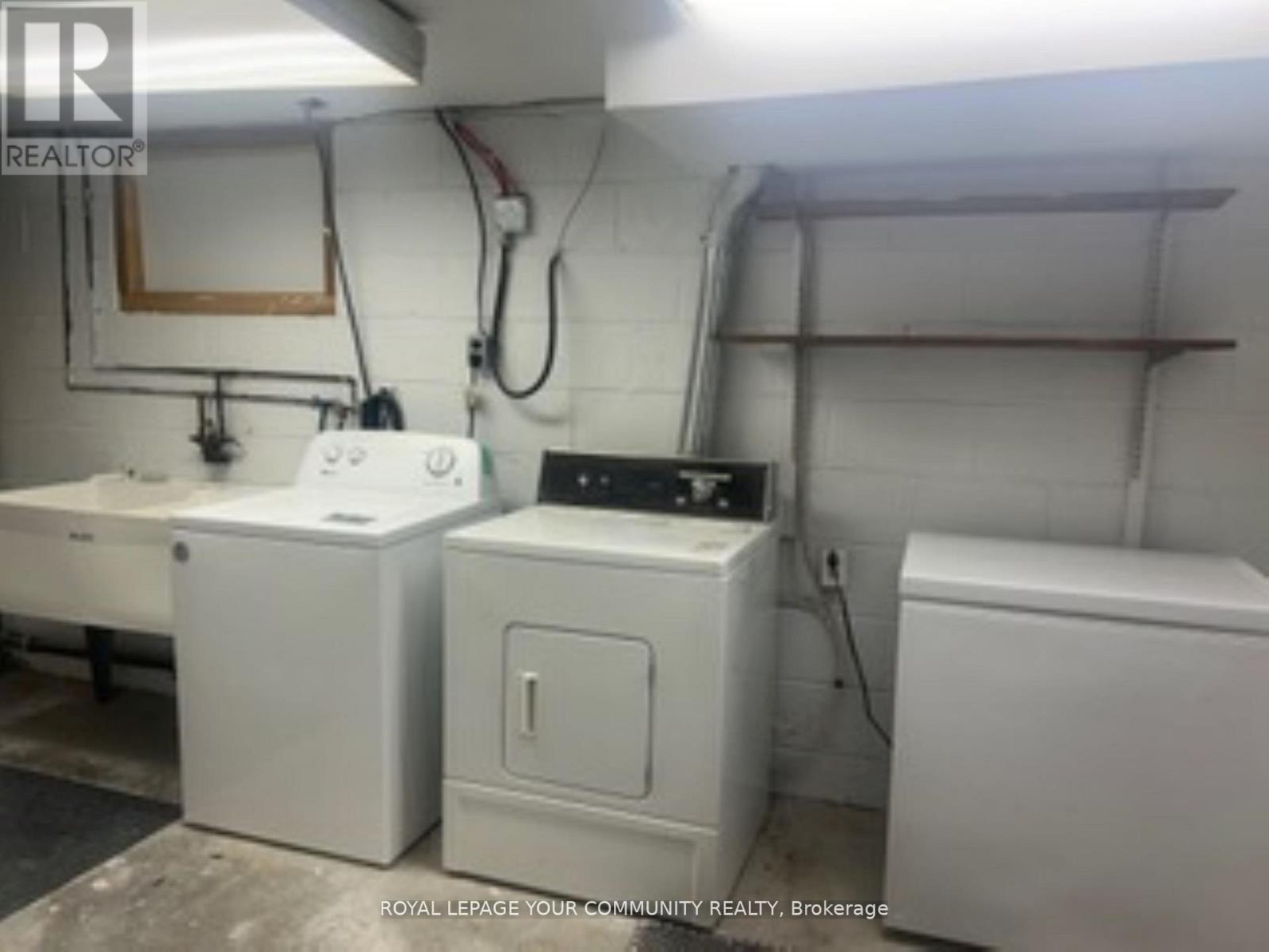 139 Queen Street, Newmarket, Ontario  L3Y 2E9 - Photo 29 - N12437358