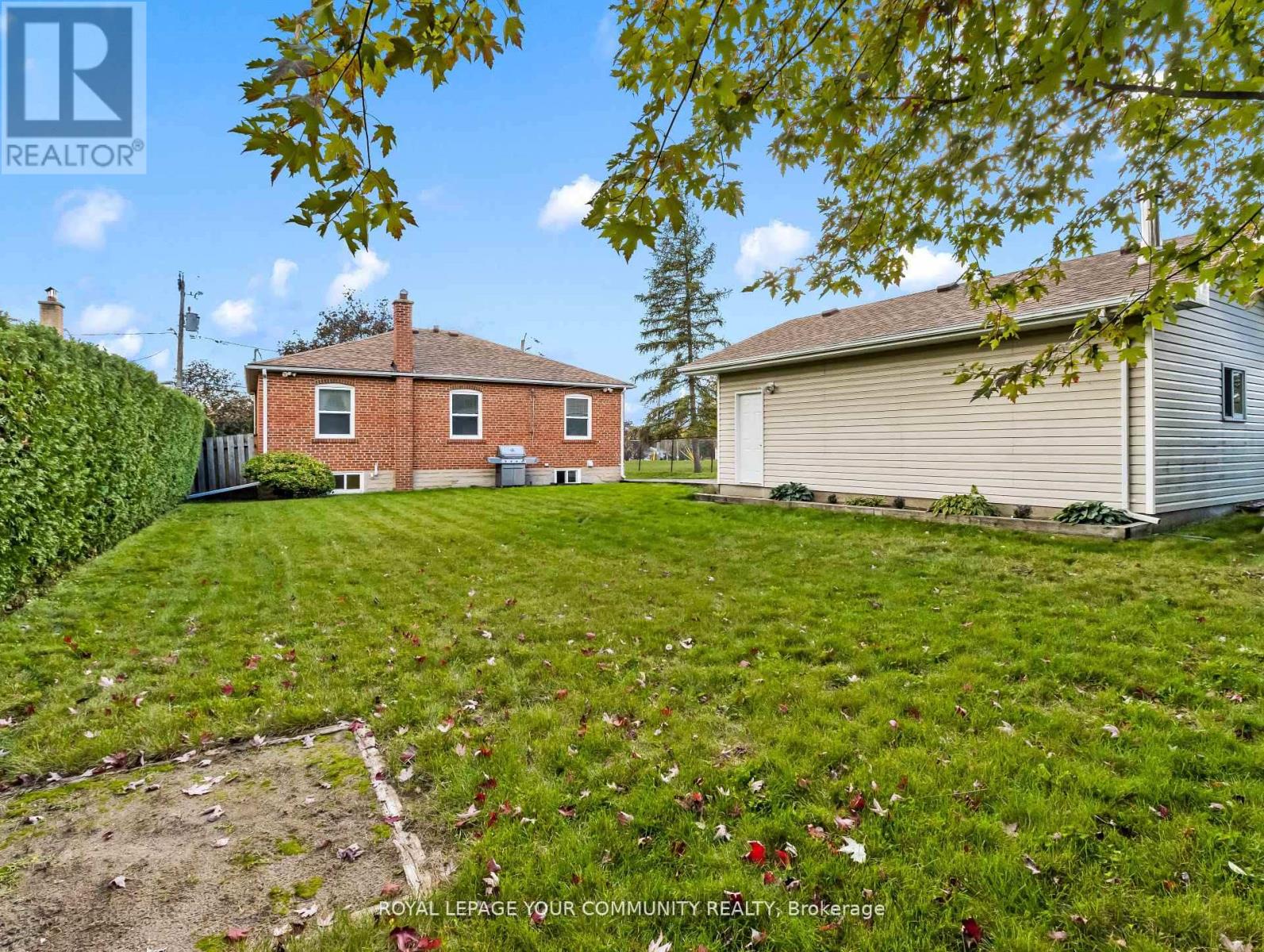 139 Queen Street, Newmarket, Ontario  L3Y 2E9 - Photo 7 - N12437358