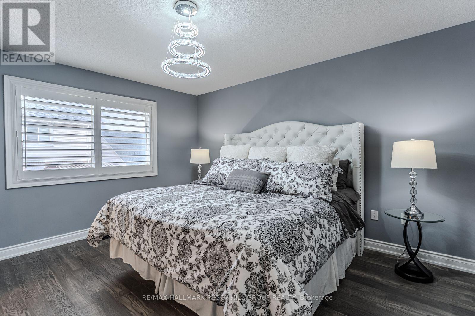170 Thrushwood Drive, Barrie, Ontario  L4N 0Z1 - Photo 7 - S12437333