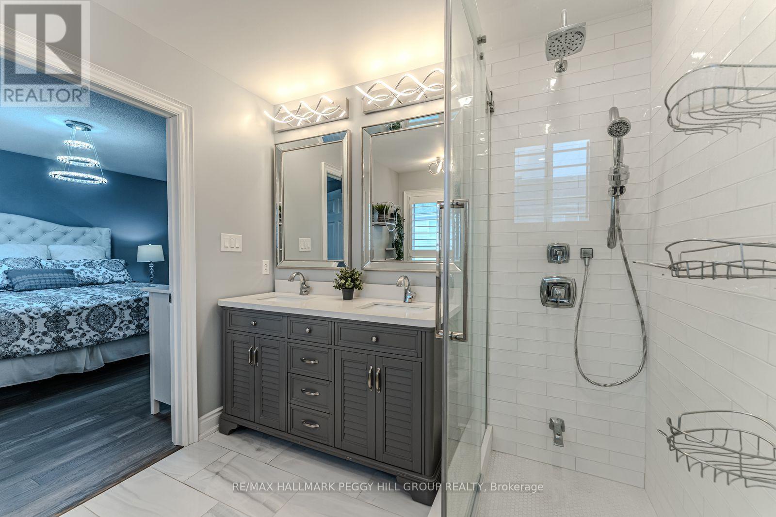 170 Thrushwood Drive, Barrie, Ontario  L4N 0Z1 - Photo 9 - S12437333