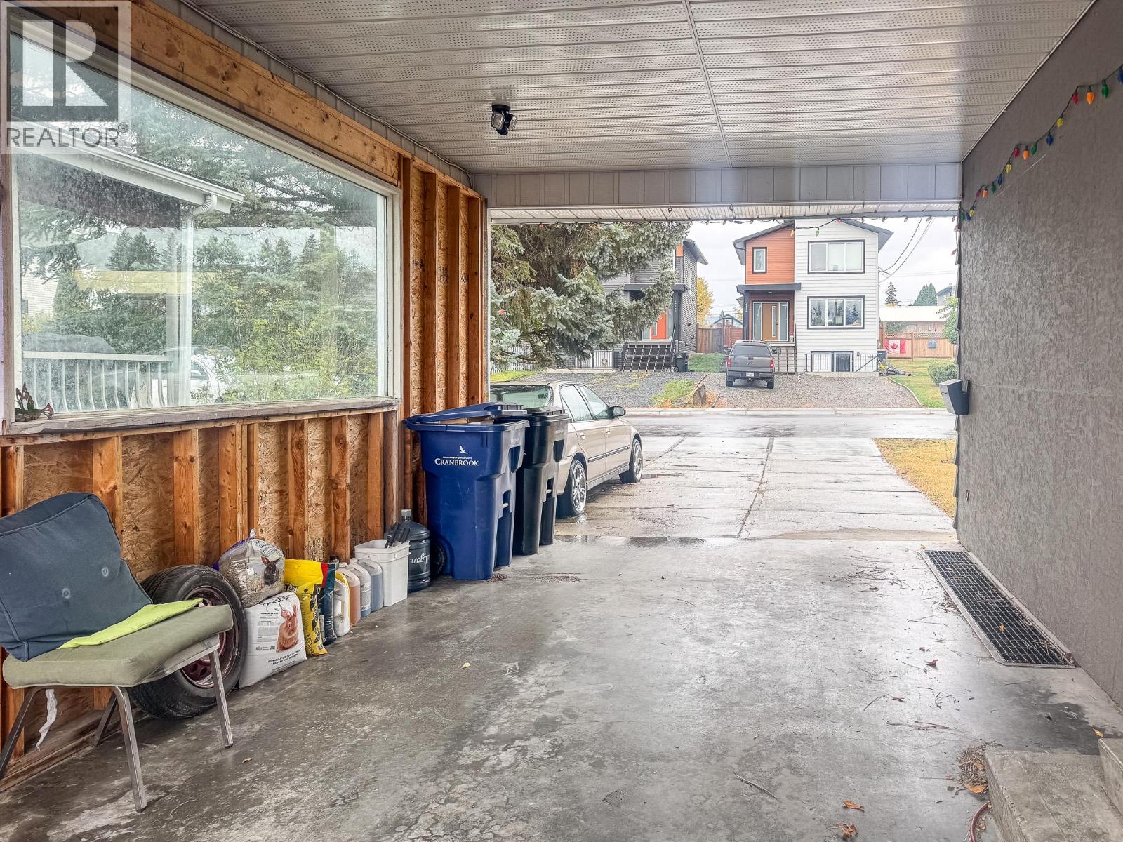 215 16th Avenue S, Cranbrook, British Columbia  V1C 2Z5 - Photo 22 - 10364500