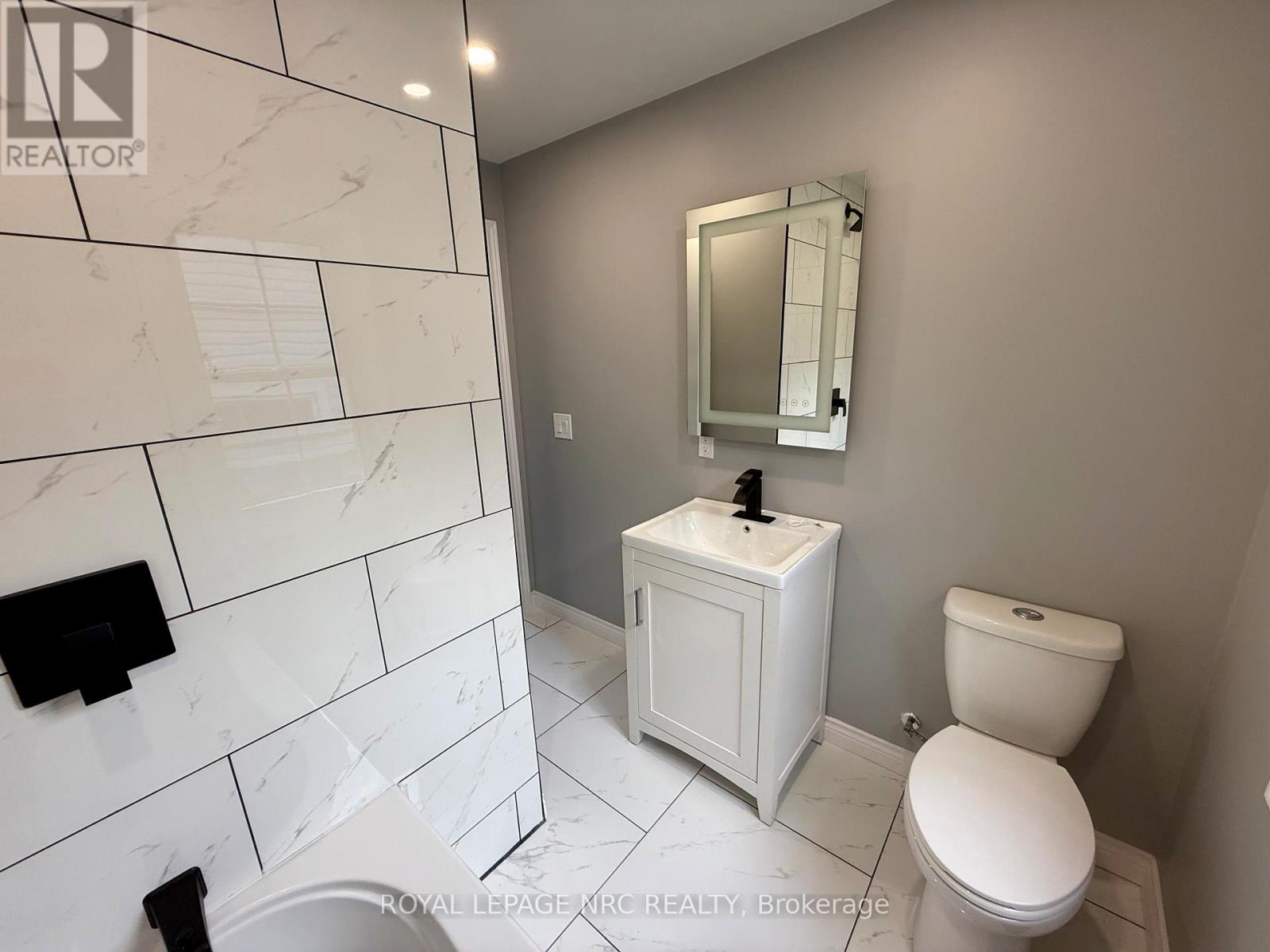 10556 Woodland Drive, Wainfleet (Lakeshore), Ontario  L3K 5V4 - Photo 18 - X12437540