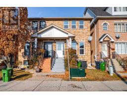 176 WRIGHT AVENUE, Toronto, Ontario