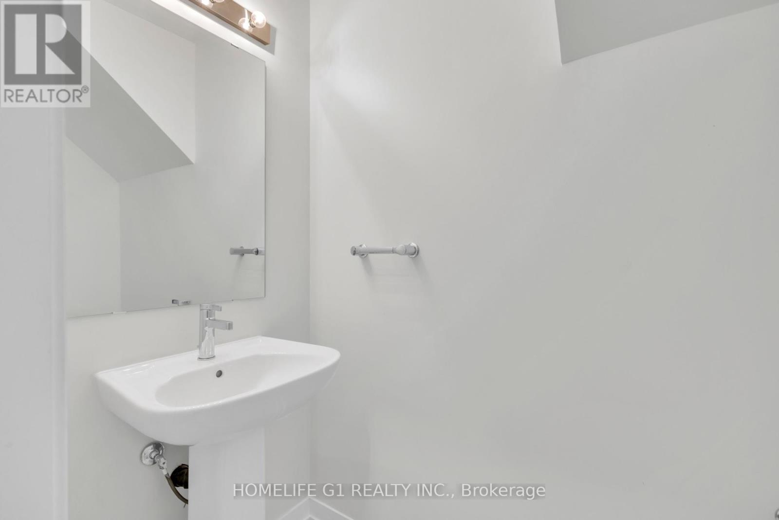5 - 3429 Ridgeway Drive, Mississauga, Ontario  L5L 0B9 - Photo 8 - W12437115