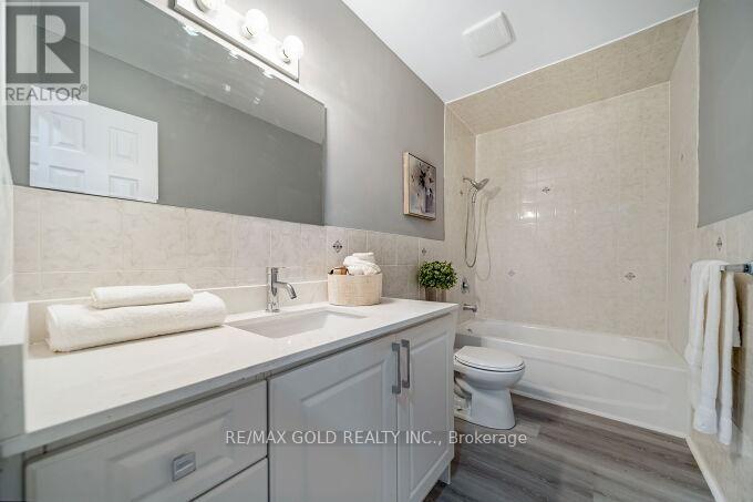 118 Archdekin Drive, Brampton (Madoc), Ontario  L6V 1Y7 - Photo 17 - W12437122