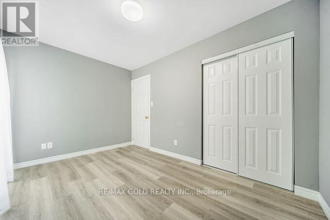 118 Archdekin Drive, Brampton (Madoc), Ontario  L6V 1Y7 - Photo 21 - W12437122