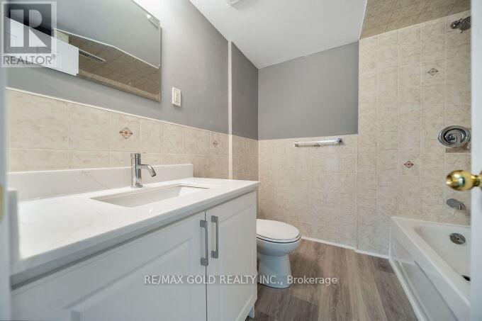 118 Archdekin Drive, Brampton (Madoc), Ontario  L6V 1Y7 - Photo 29 - W12437122