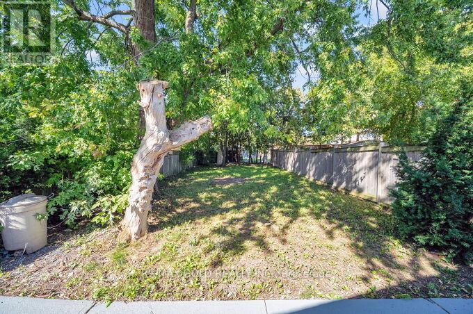 118 Archdekin Drive, Brampton (Madoc), Ontario  L6V 1Y7 - Photo 36 - W12437122