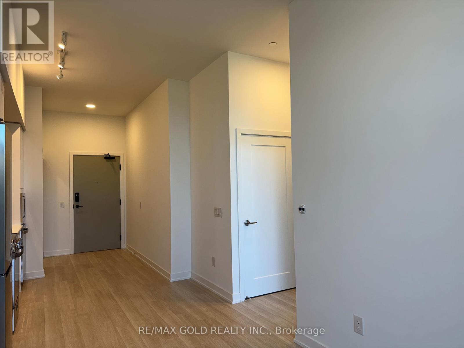 218 - 5105 Hurontario Street, Mississauga, Ontario  L4Z 3X7 - Photo 14 - W12437126