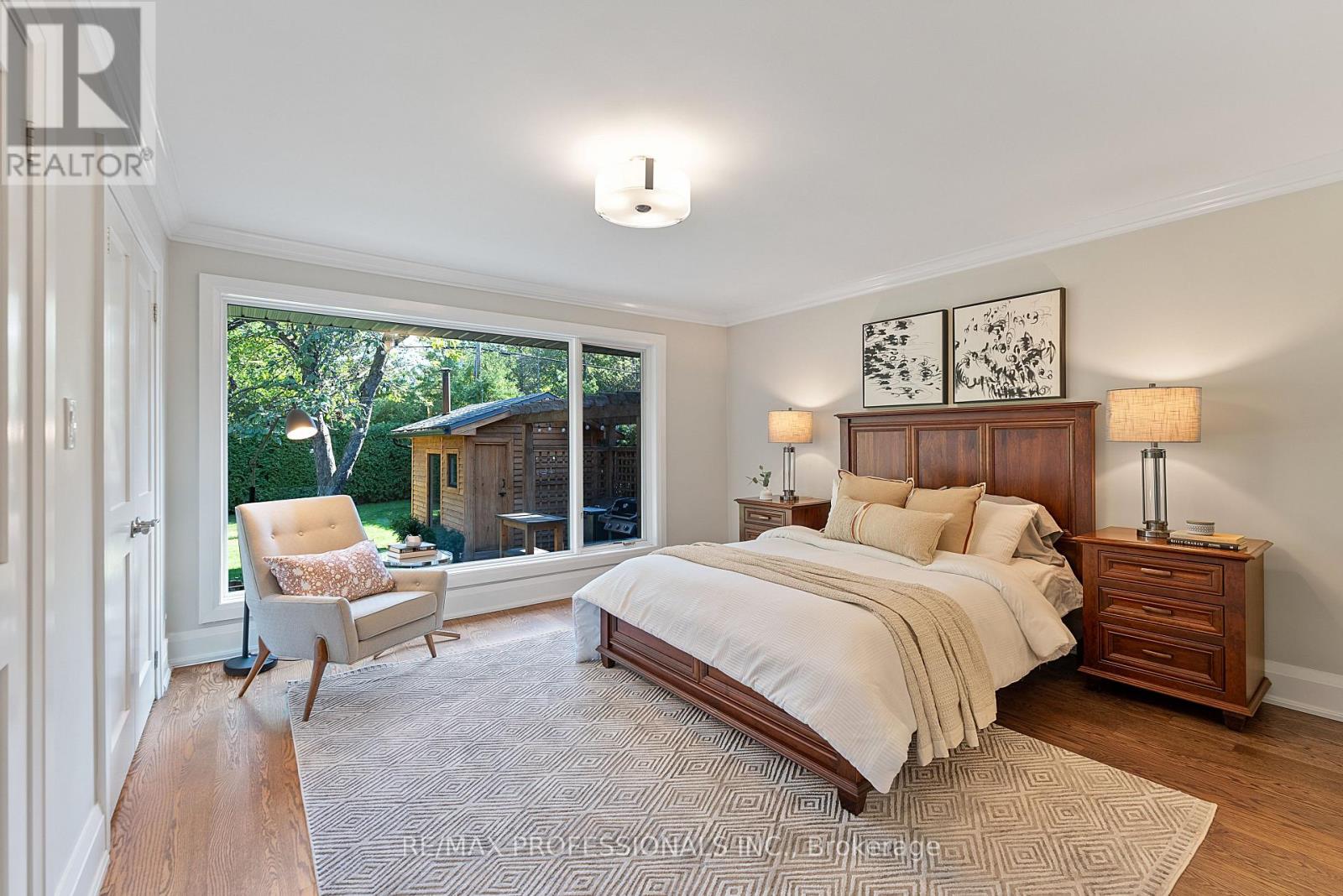 19 Palace Arch Drive, Toronto, Ontario  M9A 2R9 - Photo 20 - W12437132