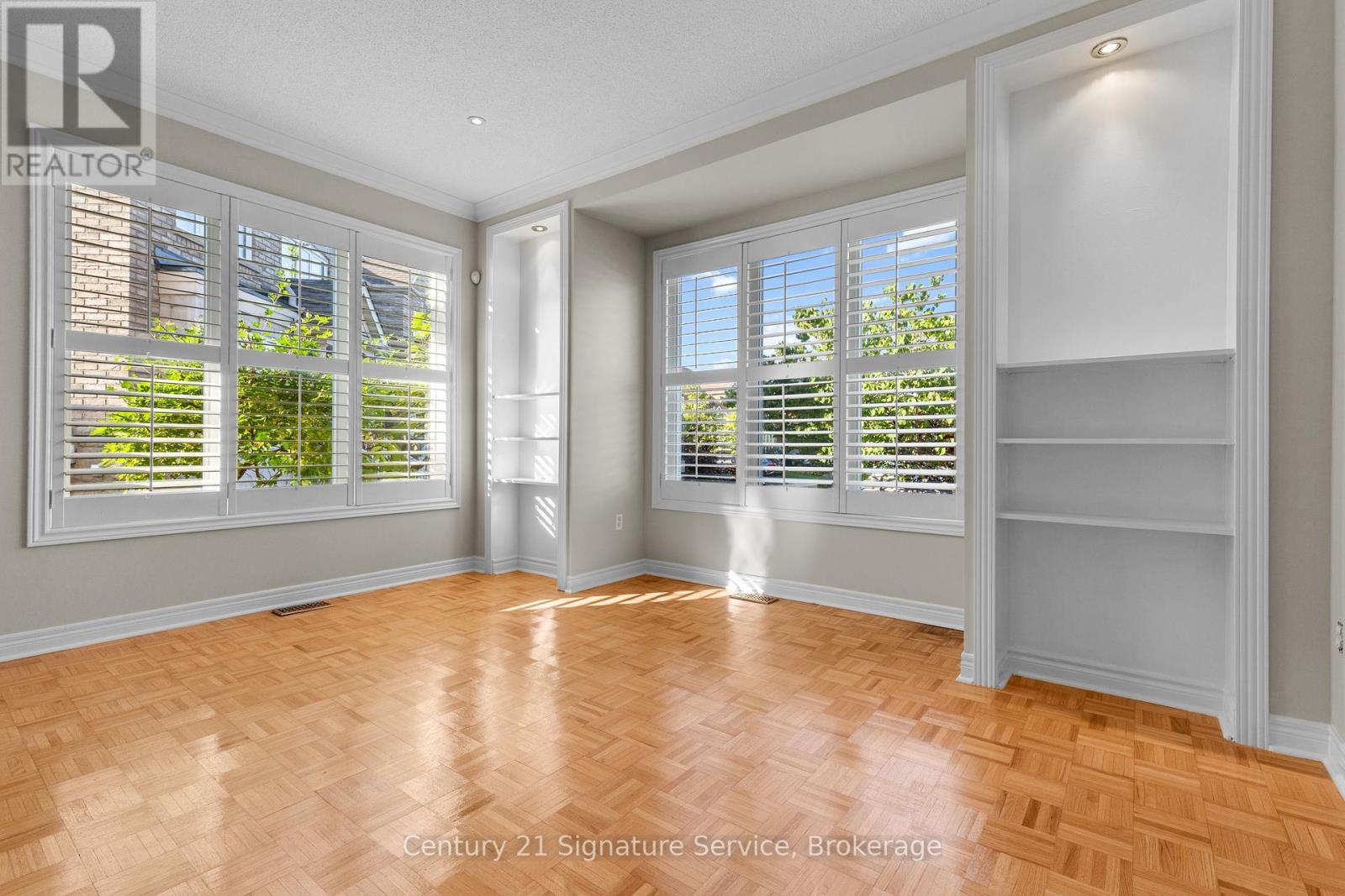 54 Millhouse Mews, Brampton, Ontario  L6Y 5J8 - Photo 12 - W12437149