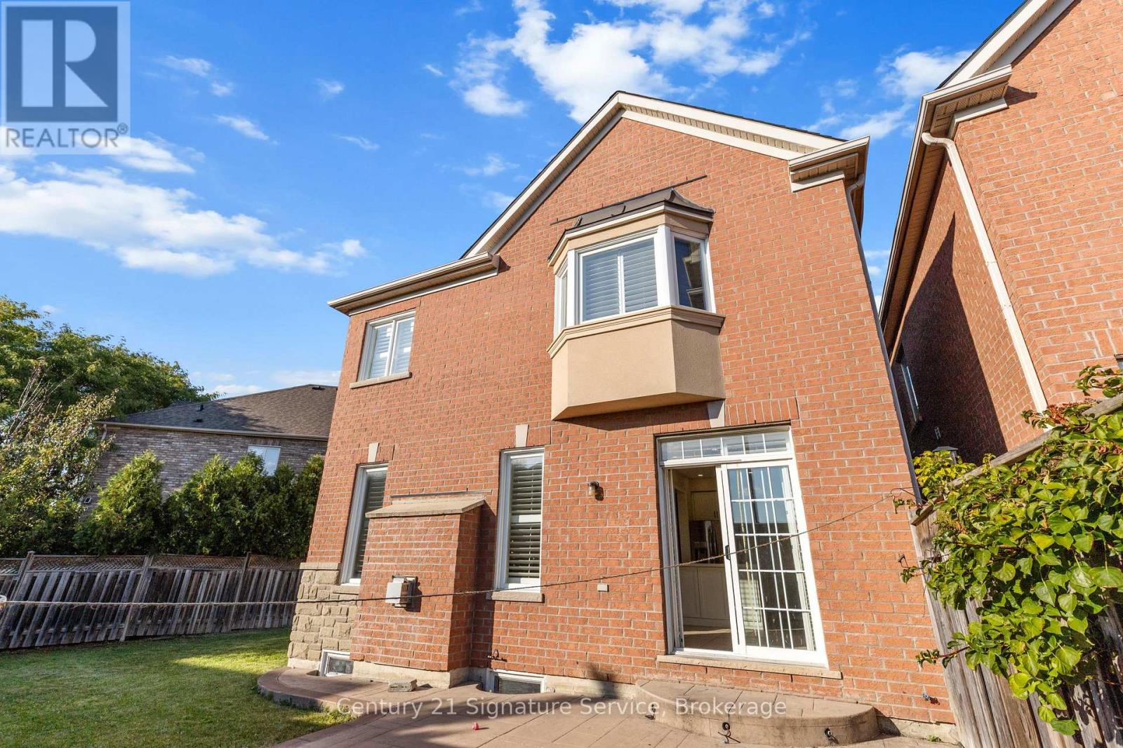 54 Millhouse Mews, Brampton, Ontario  L6Y 5J8 - Photo 44 - W12437149