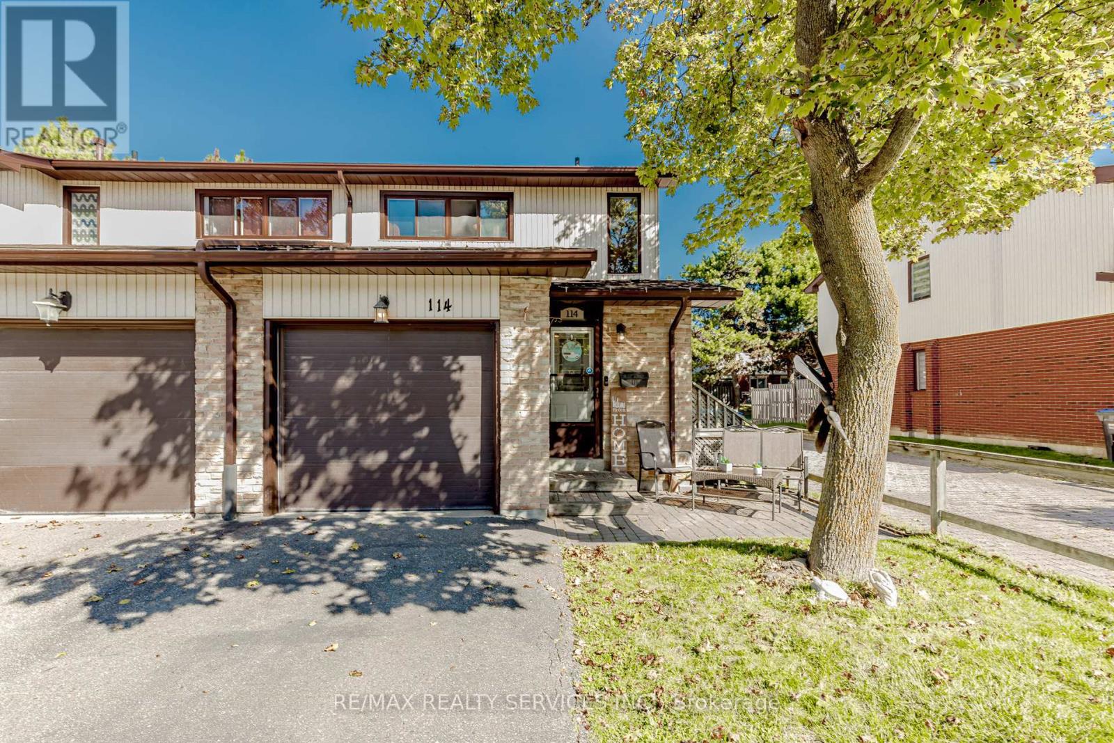 114 - 114 FOSTER CRESCENT, Brampton, Ontario