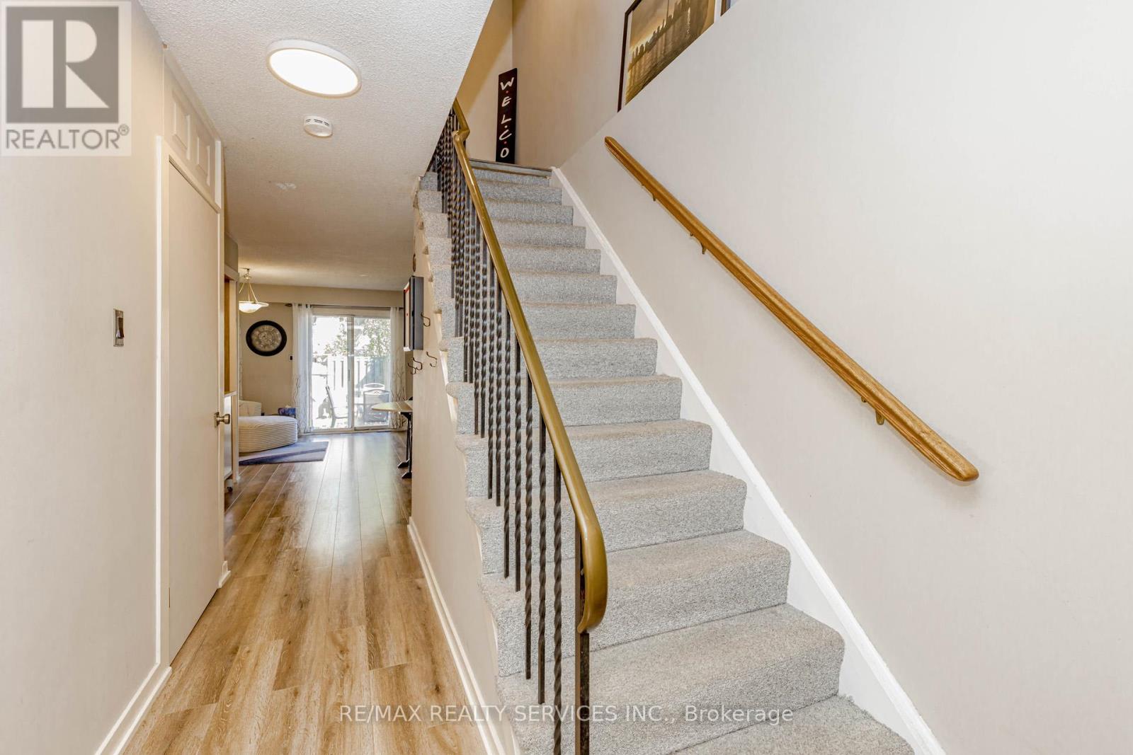 114 - 114 Foster Crescent, Brampton, Ontario  L6V 3M8 - Photo 4 - W12437154