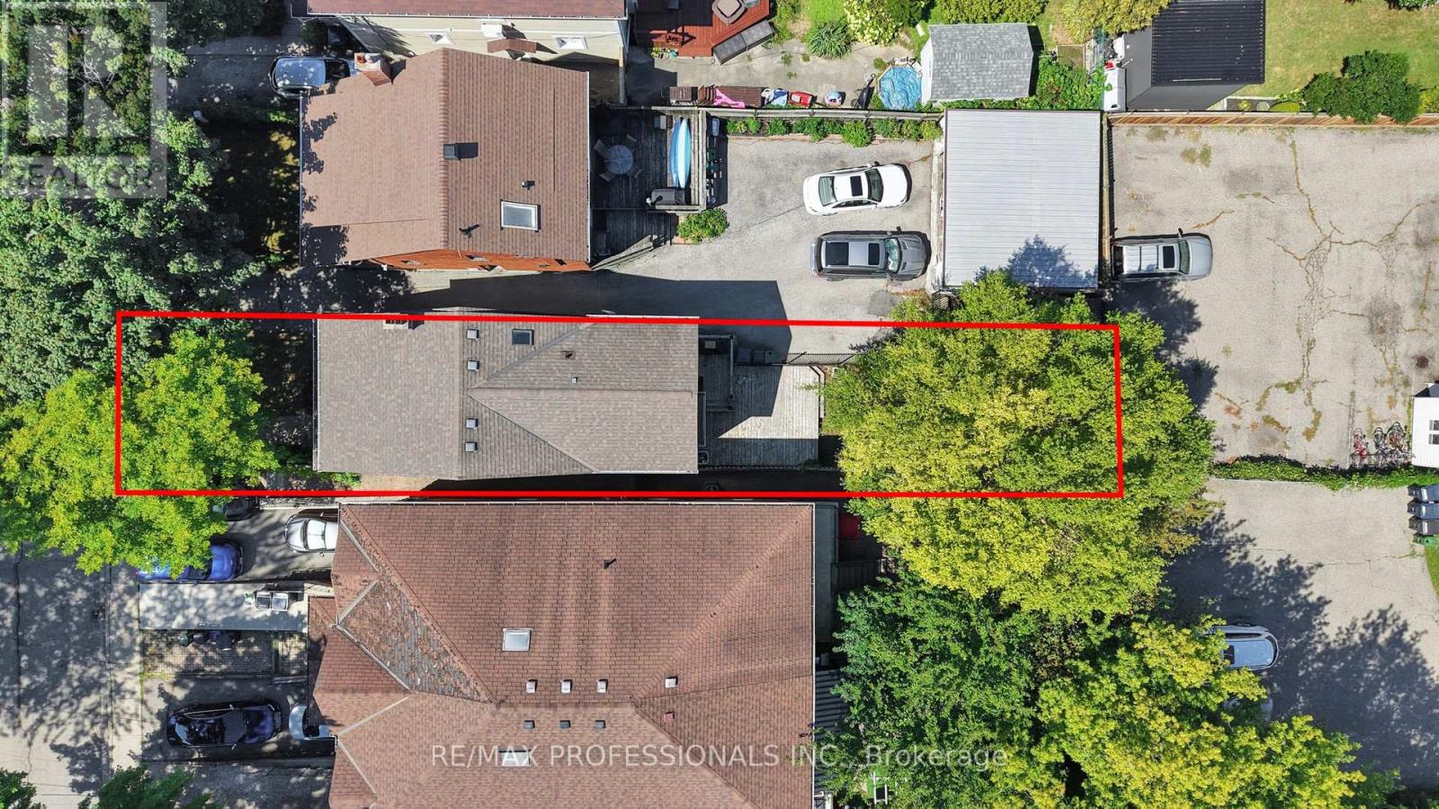 49 Albert Avenue, Toronto, Ontario  M8V 2L6 - Photo 37 - W12437260