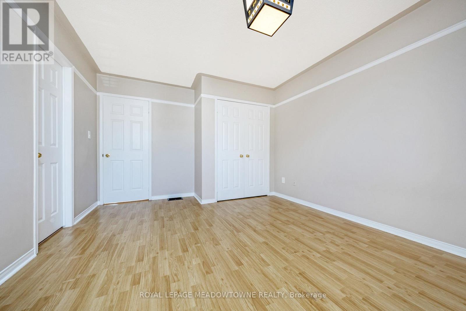 15 Harriet Street, Halton Hills, Ontario  L7G 5W4 - Photo 31 - W12437304