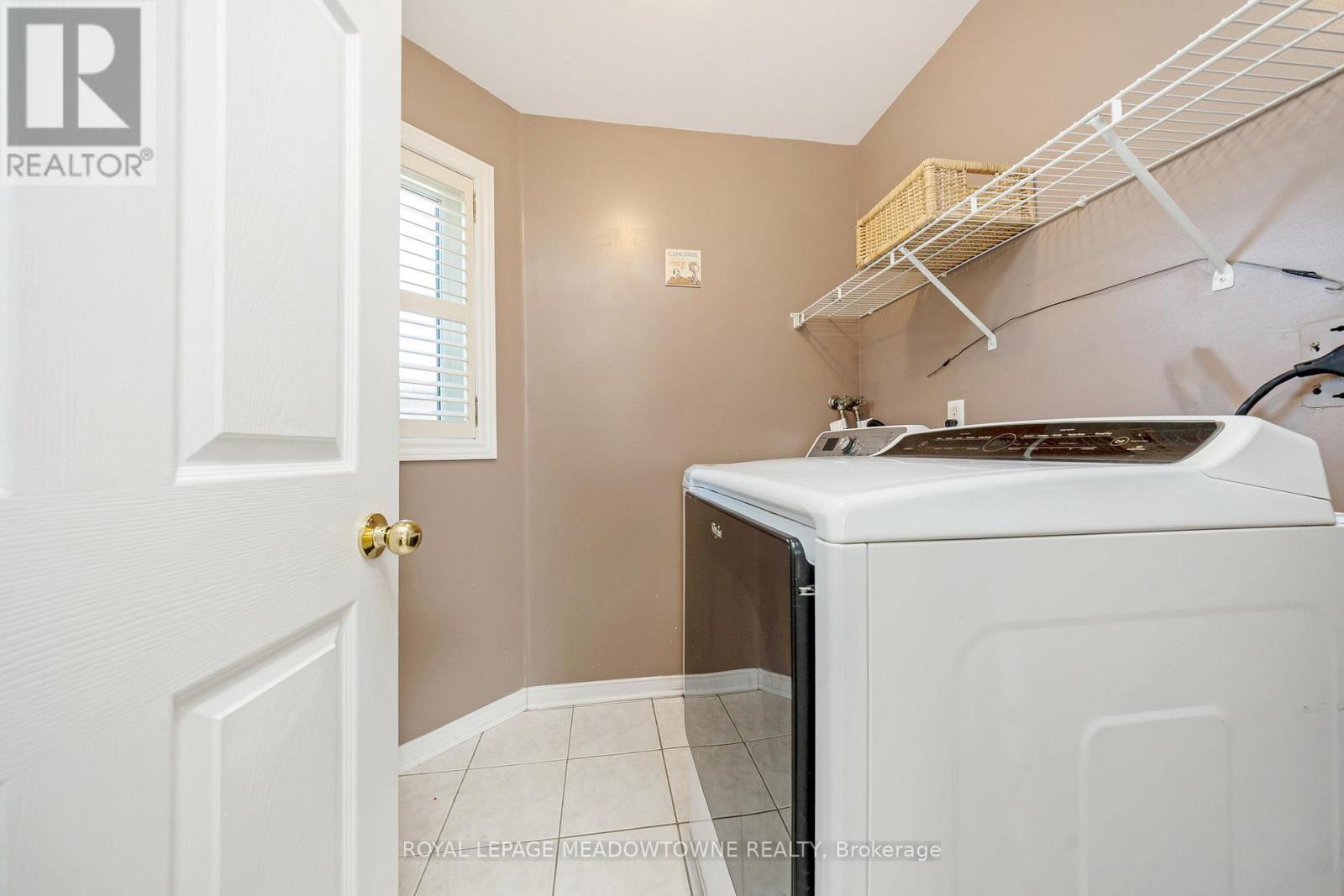 15 Harriet Street, Halton Hills, Ontario  L7G 5W4 - Photo 34 - W12437304