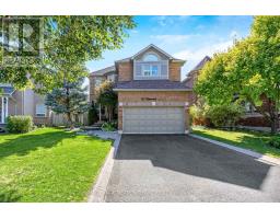 15 HARRIET STREET, Halton Hills, Ontario