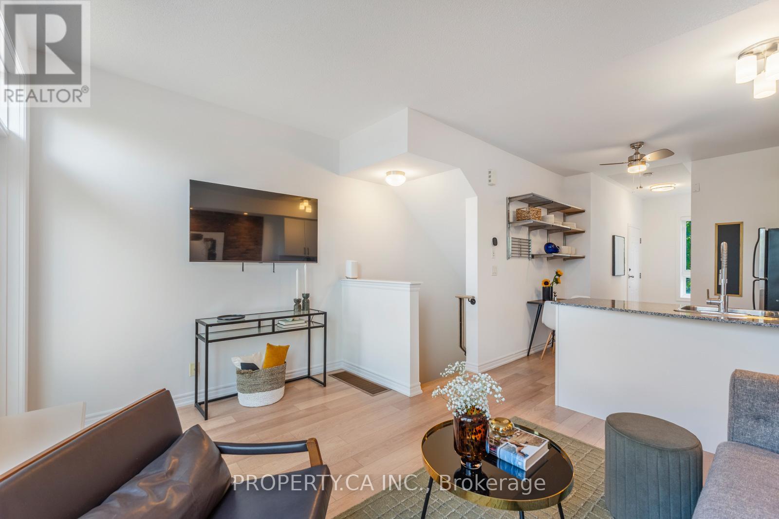 2 - 96 Caledonia Park Road, Toronto, Ontario  M6H 0B1 - Photo 10 - W12437313