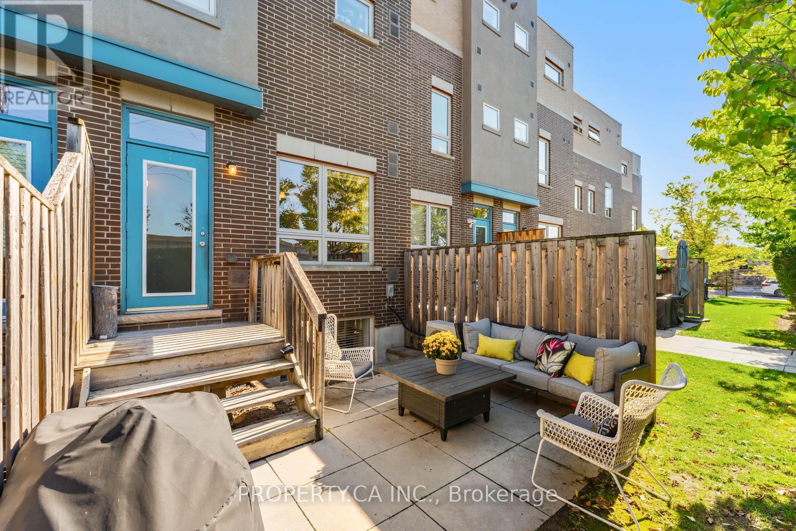 2 - 96 Caledonia Park Road, Toronto, Ontario  M6H 0B1 - Photo 27 - W12437313