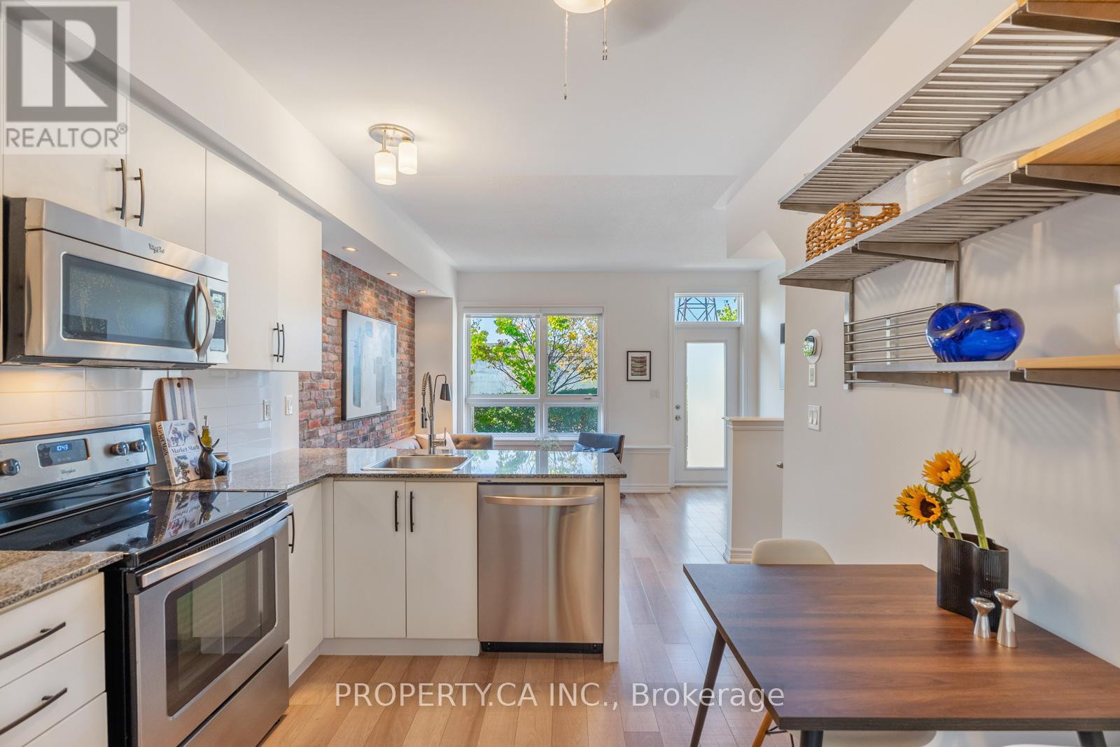 2 - 96 Caledonia Park Road, Toronto, Ontario  M6H 0B1 - Photo 6 - W12437313