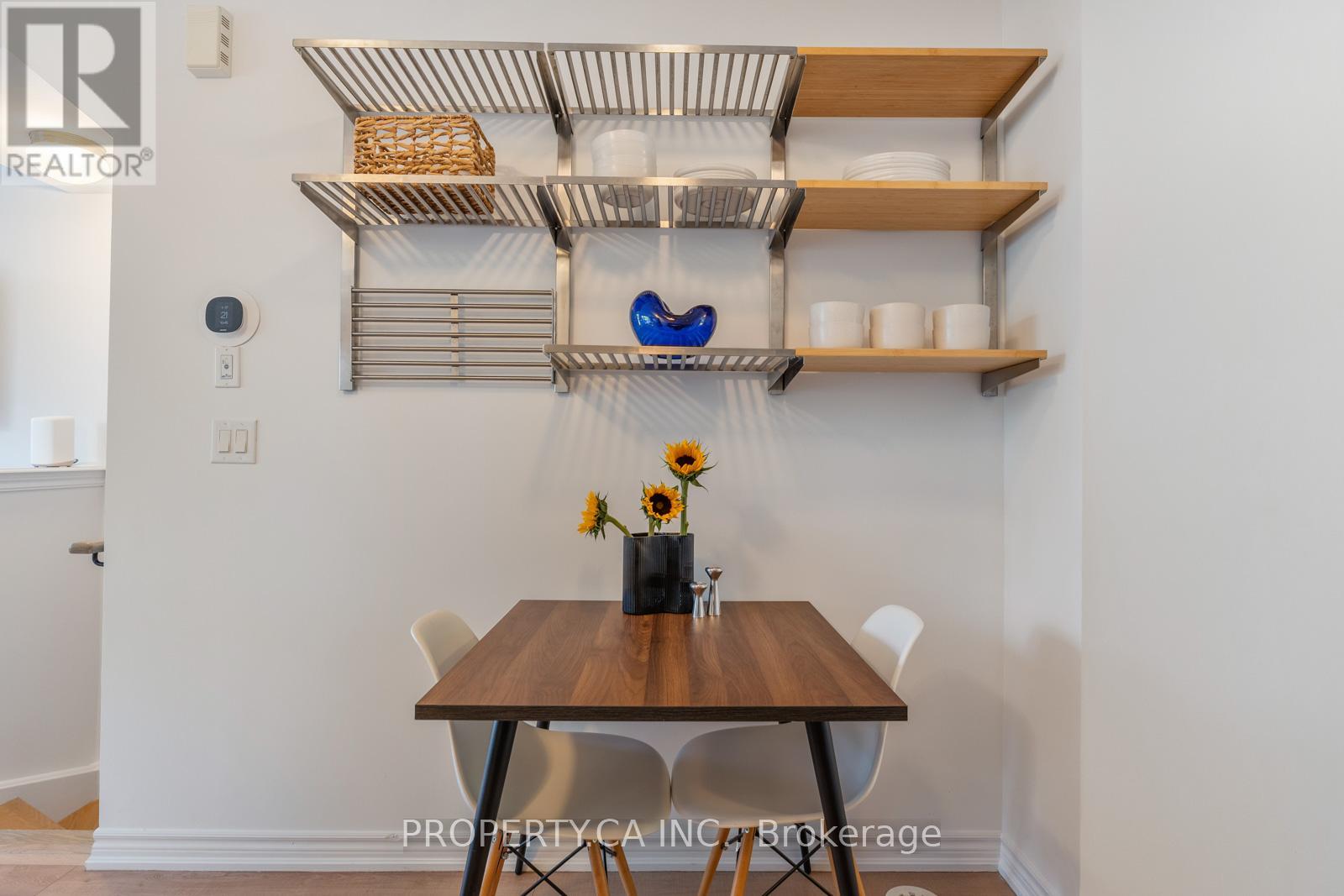 2 - 96 Caledonia Park Road, Toronto, Ontario  M6H 0B1 - Photo 8 - W12437313
