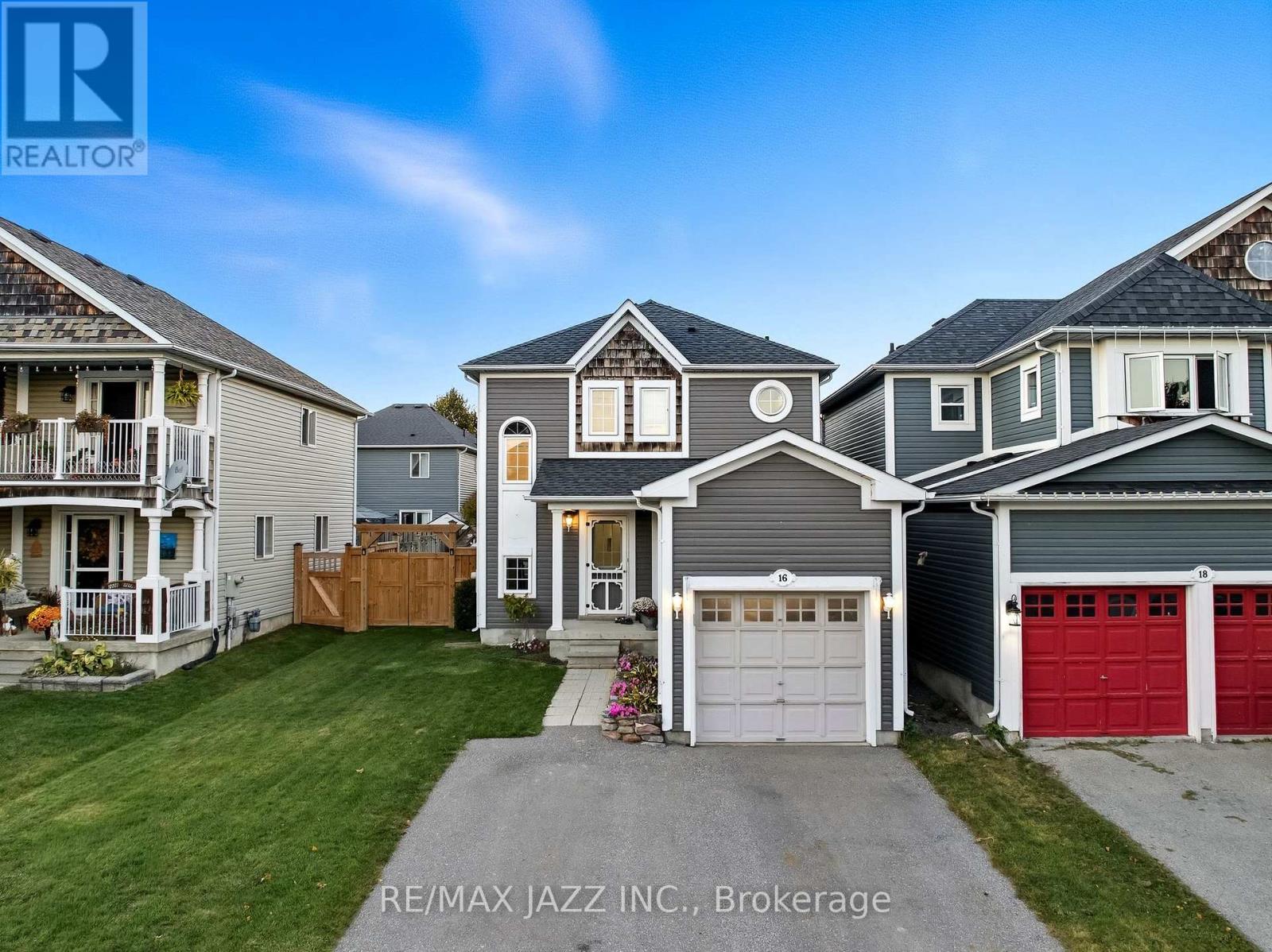16 Carveth Crescent, Clarington, Ontario  L1B 1N3 - Photo 1 - E12437466
