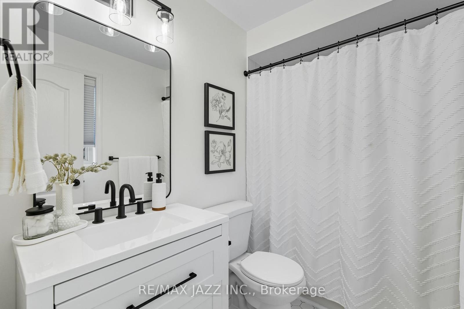 16 Carveth Crescent, Clarington, Ontario  L1B 1N3 - Photo 25 - E12437466