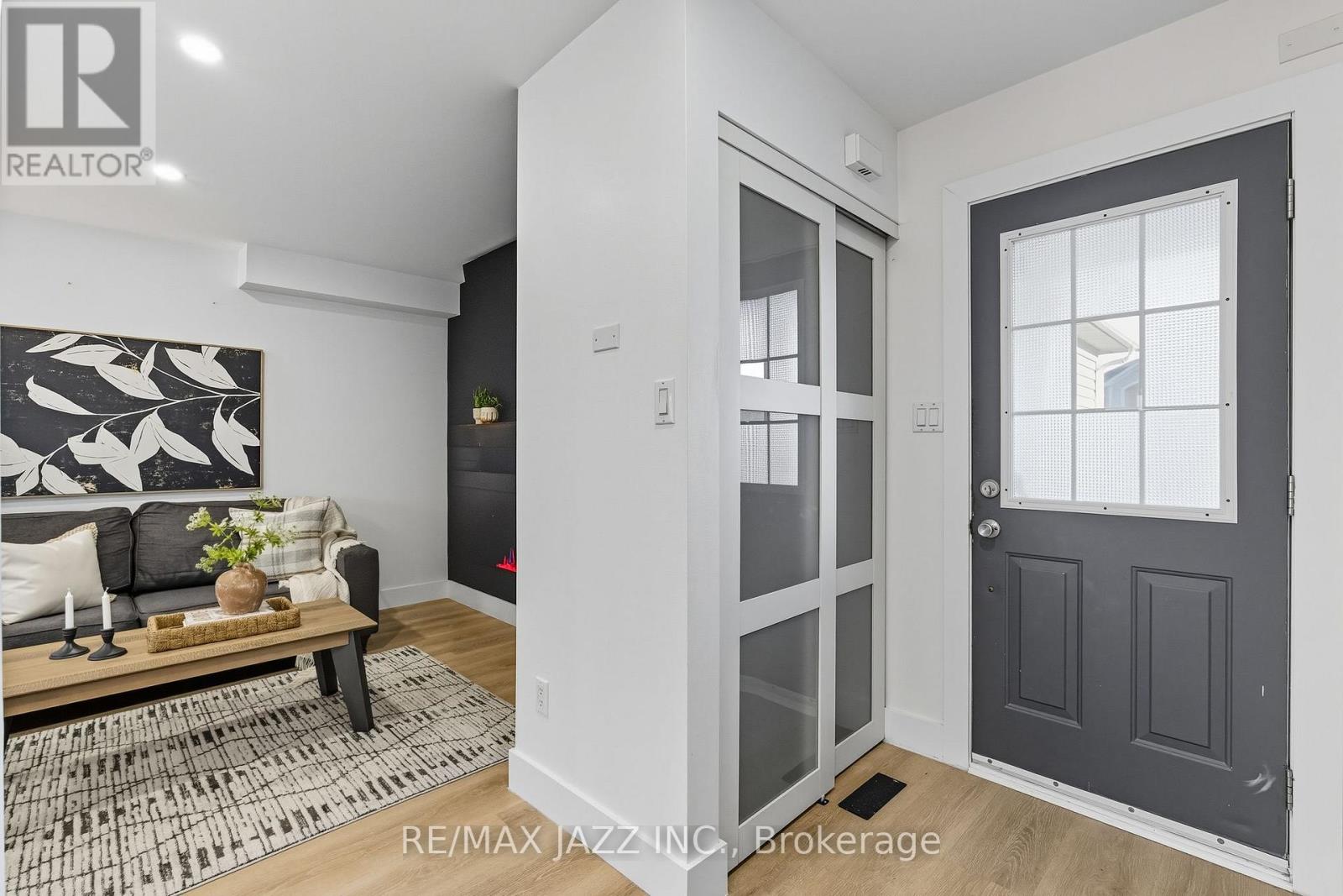 16 Carveth Crescent, Clarington, Ontario  L1B 1N3 - Photo 9 - E12437466