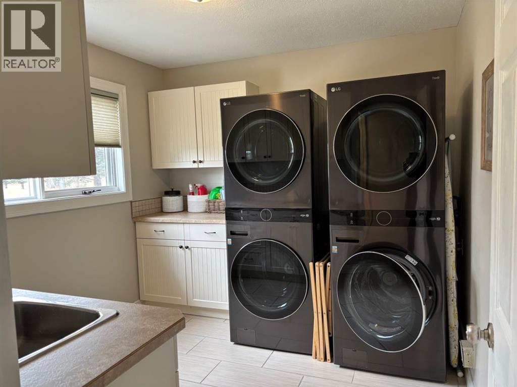 182 S 3 Street E, Magrath, Alberta  T0K 1J0 - Photo 17 - A2205800