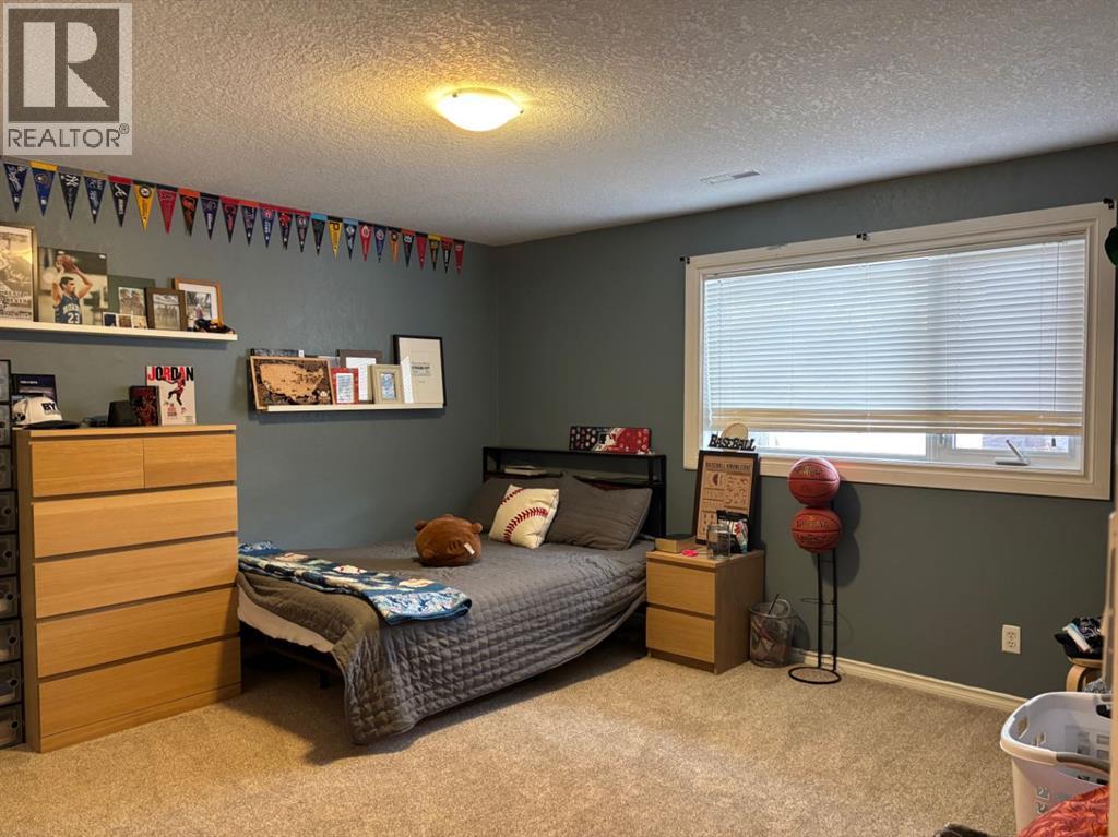 182 S 3 Street E, Magrath, Alberta  T0K 1J0 - Photo 32 - A2205800