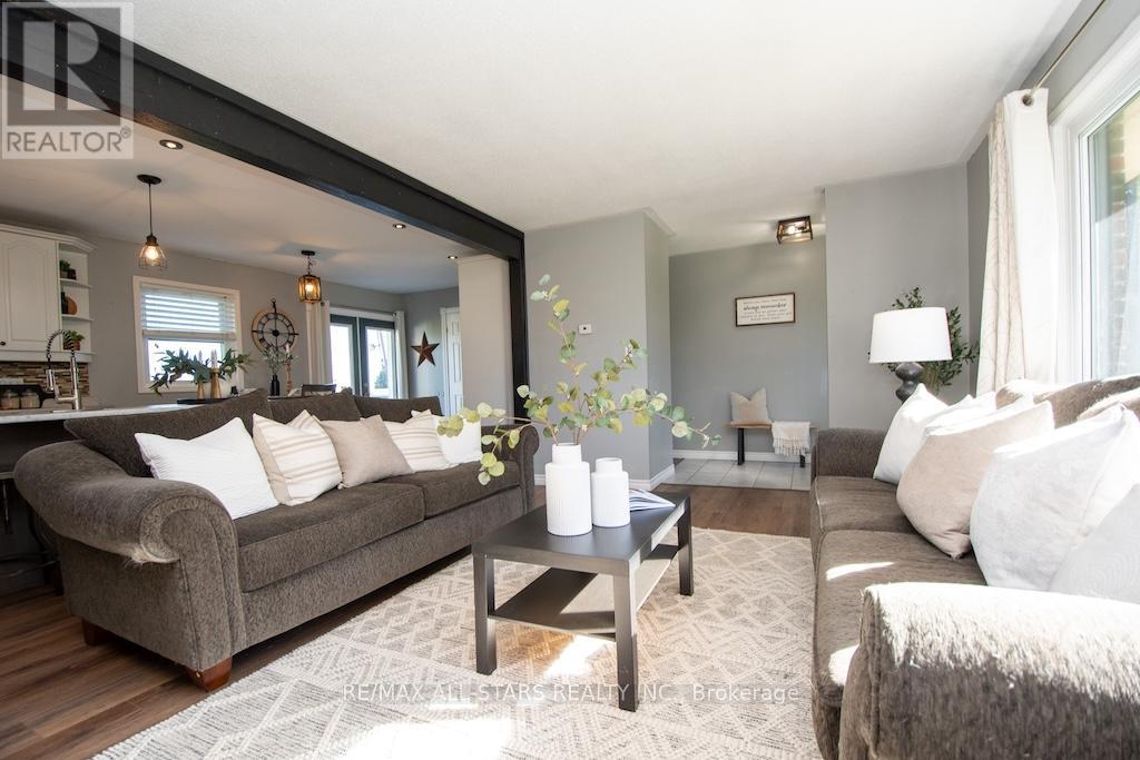 187 Skyline Road, Kawartha Lakes (Mariposa), Ontario  K0M 2M0 - Photo 10 - X12437418