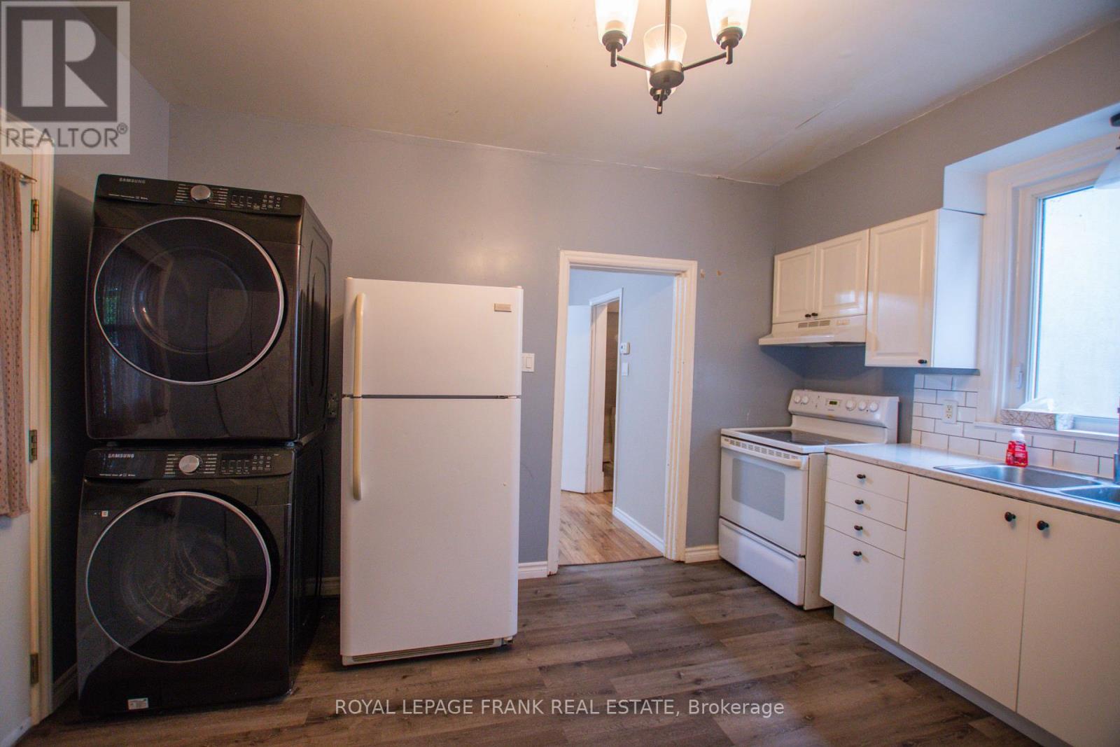 340 Regina Street, North Bay (Central), Ontario  P1B 2J8 - Photo 18 - X12437449
