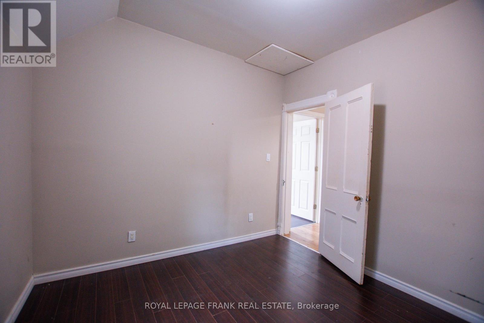 340 Regina Street, North Bay (Central), Ontario  P1B 2J8 - Photo 27 - X12437449