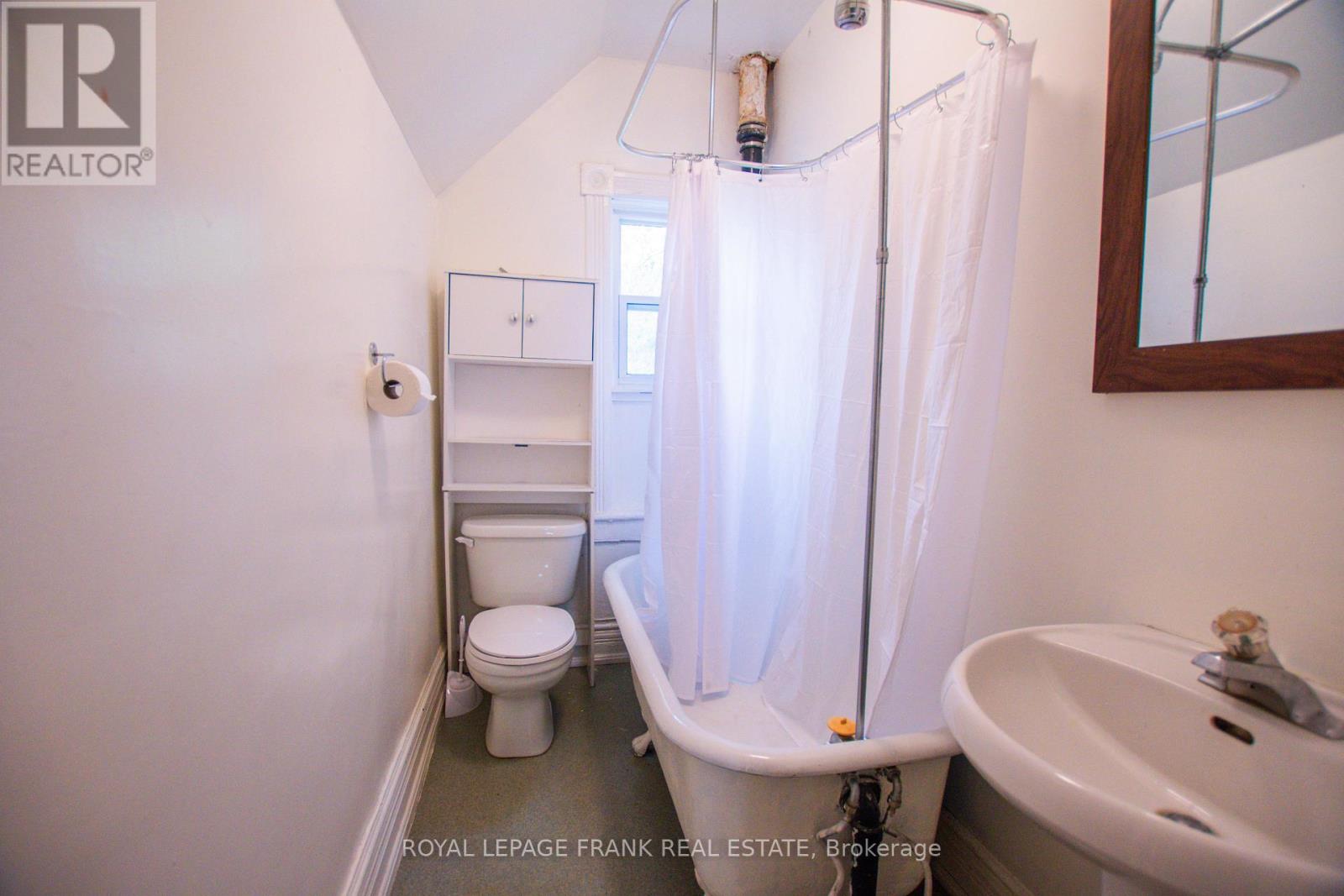 340 Regina Street, North Bay (Central), Ontario  P1B 2J8 - Photo 35 - X12437449