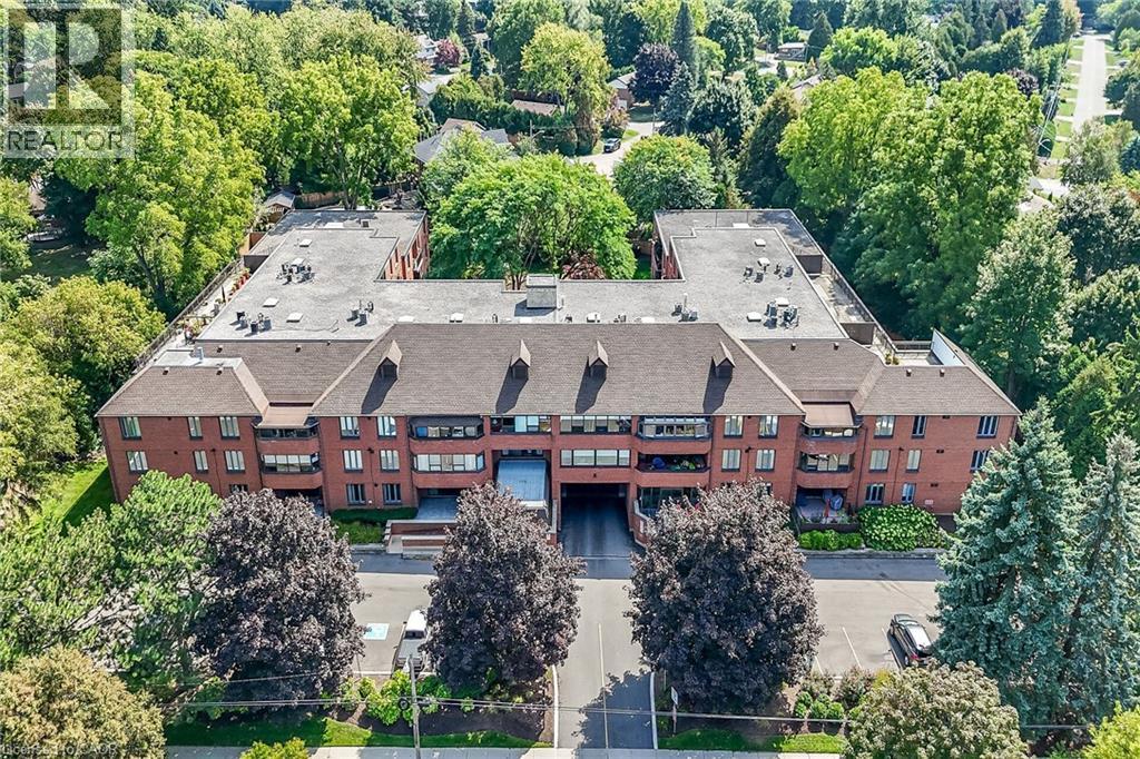 150 WILSON Street W Unit# PH1, Ancaster, Ontario