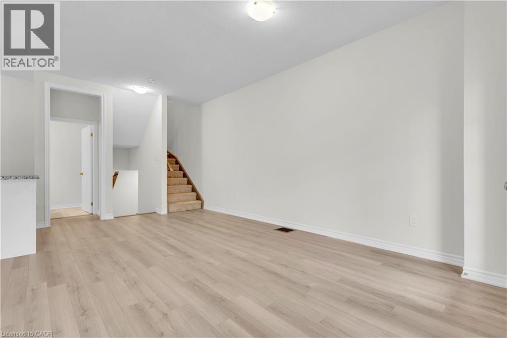 677 Park Road N Unit# 147, Brantford, Ontario  N3R 0C2 - Photo 7 - 40772438