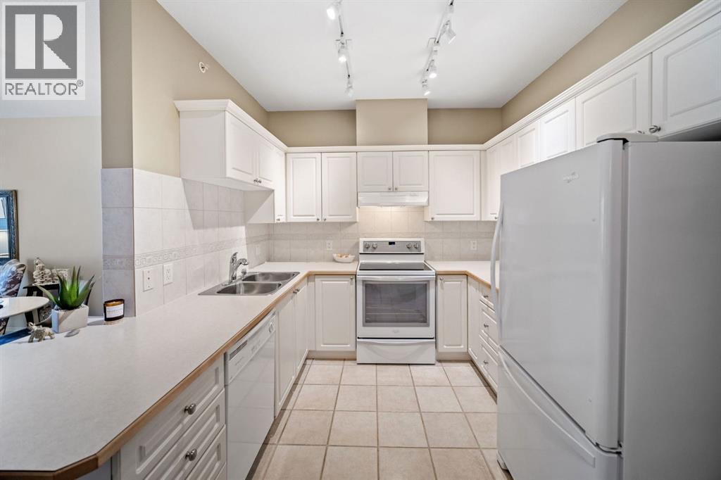 #, 3213 Lake Fraser Court Se, Calgary, Alberta  T2J 7H4 - Photo 6 - A2260277