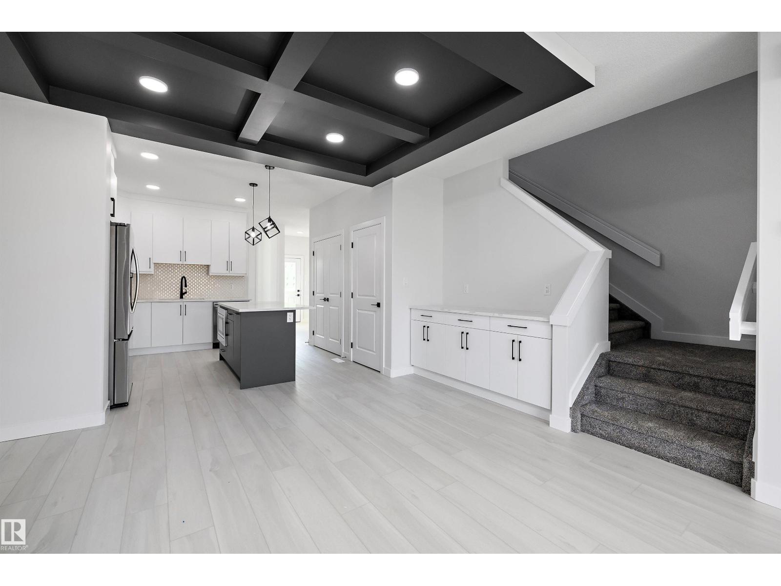 2107 Crossbill Ln Nw, Edmonton, Alberta  T5S 0T9 - Photo 10 - E4460229